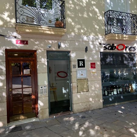 Alojamiento En Pleno Centro Con Wifi Y Aire Acondicionado Logroño Esterno foto