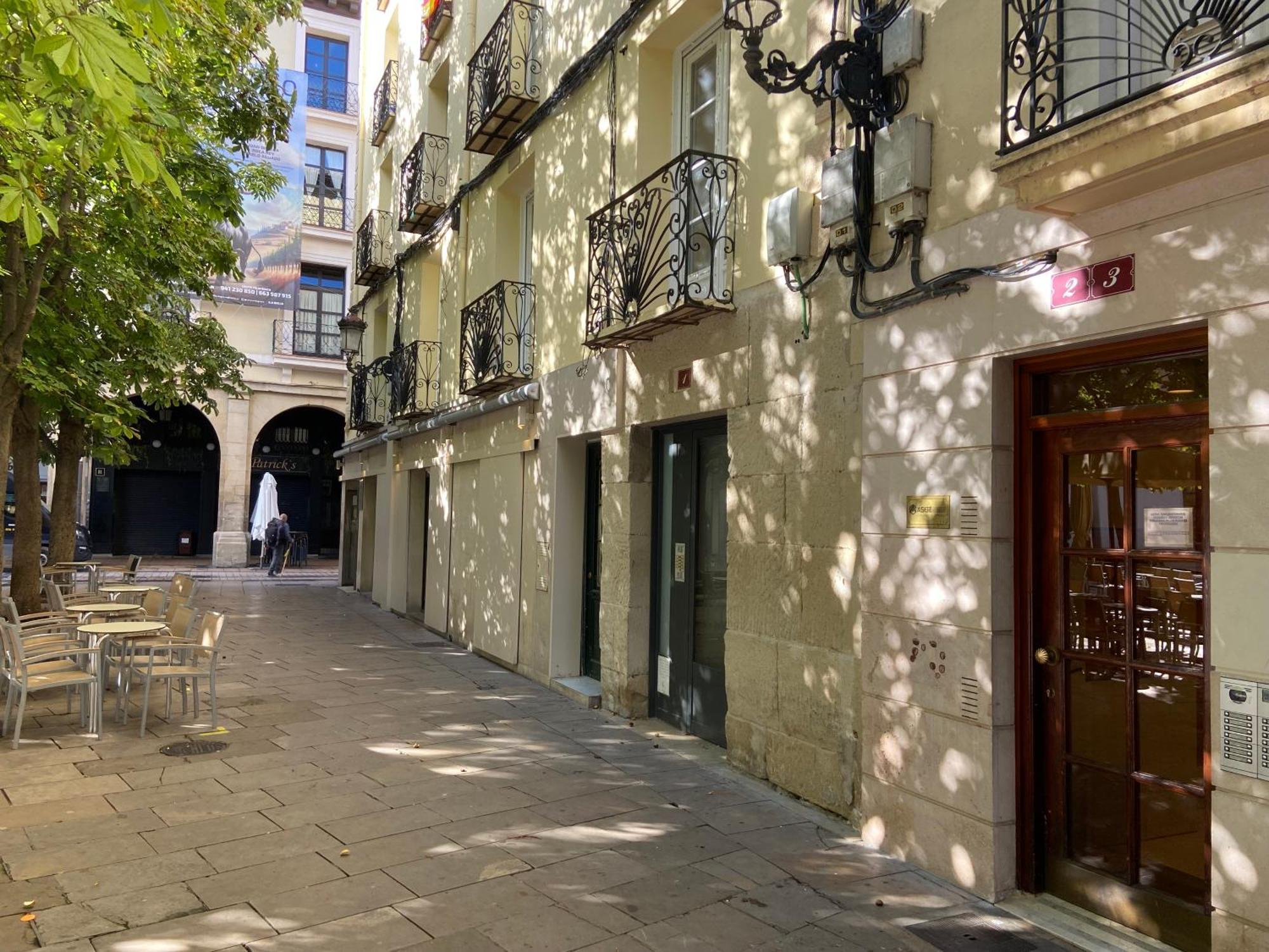 Alojamiento En Pleno Centro Con Wifi Y Aire Acondicionado Logroño Esterno foto
